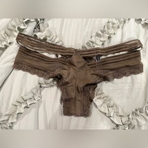 Victoria Secret Very Sexy Cheeky Panties XL
